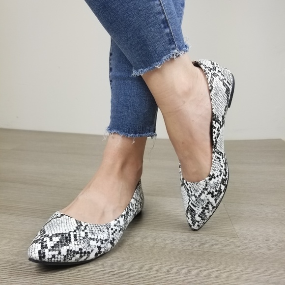 Python Snake Print Pointy Toe Flat Shoes-c1 - Picture 4 of 6